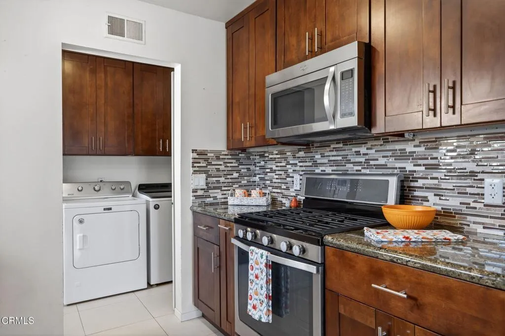 3179 Porter Lane, Ventura, California 93003 home-pic-19